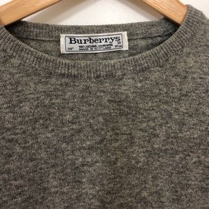 Vintage Burberry 100% Lambswool Sweater
